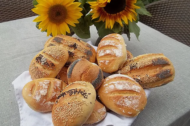 Die schnellsten Brötchen der Welt – Frisch, knusprig und unglaublich einfach